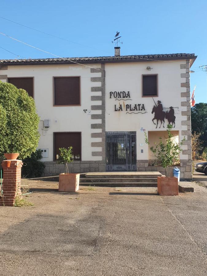Hostal La Plata Oropesa Bagian luar foto